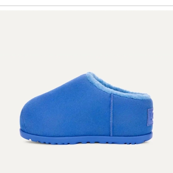 UGG Blue Cozy Slippers - Picture 3 of 15